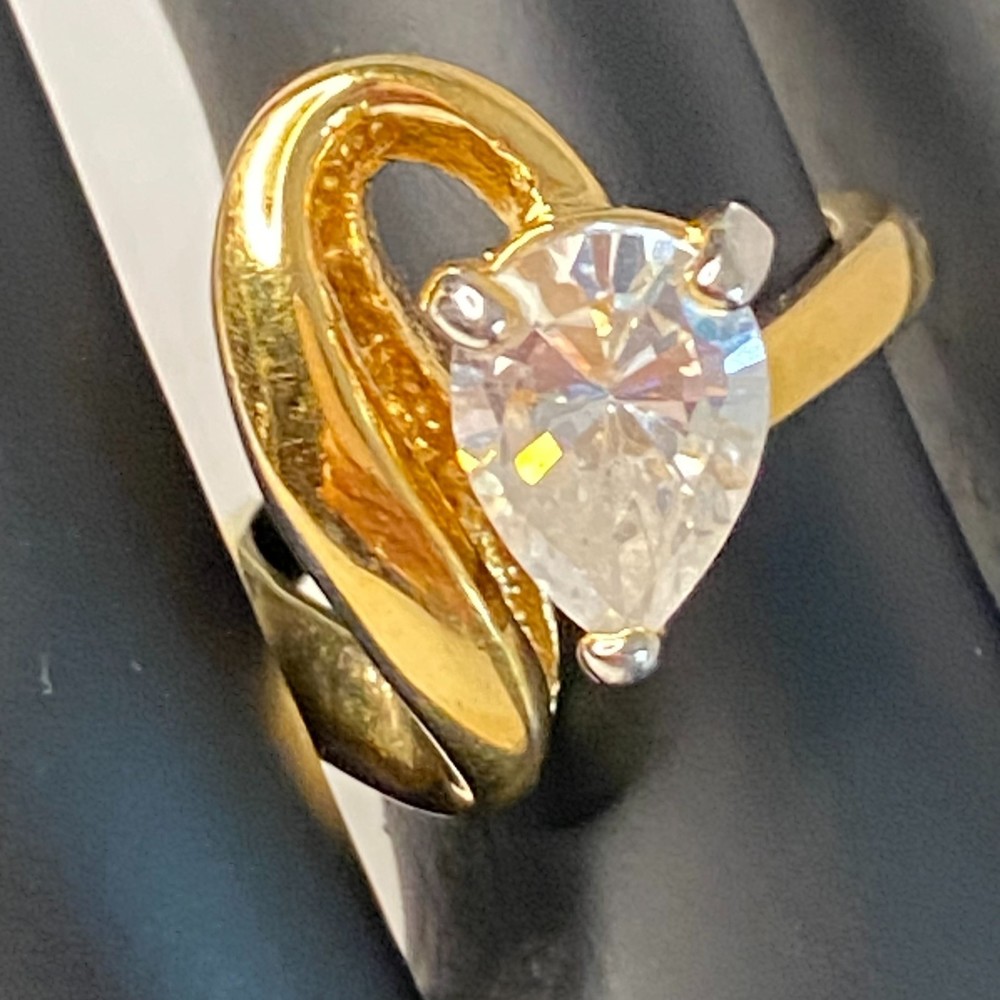 💎Yellow Gold Tone PD Ring Clear Lab Created Pear Shape Stone